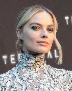 May 8, 2018 - Hollywood, California, U.S. - Margot Robbie attends The Los Angeles Premiere of TERMINAL held at the Arclight Theater in Hollywood, California on May 8, 2018. 2018 Hollywood U.S. - ZUMAl86_ 20180508_zaf_l86_068 Copyright: xDavexLongendykex