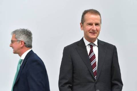 Herbert DIESS Chairman of the Board Volkswagen AG and Chairman of the Supervisory Board AUDI AG hi li Rupert STADLER Chairman of the Management Board 129 Annual General Meeting 2018 AUDI AG on 09 05 2018 in I N G O L S T A D T