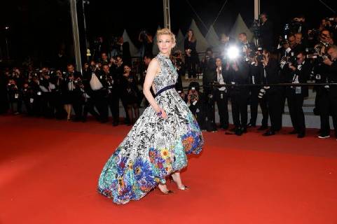 71eme Festival International du Film de Cannes. Montée des marches du film Cold War . 71th International Cannes Film Festival. Red Carpet of Cold War movie. 226344 2018-05-10 Cannes France Blanchett, Cate  Copyright: xDegunx xStarfacex STAR_226344_013