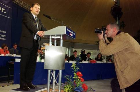 Olaf Scholz Secretary-General of the SPD speaks on Saturday 30 11 2002 in Bosen, Saarland, at the Party Congress of the SPD The media interest in the performance of the Federal politician was great At the party congress Heiko Maas was confirmed as the countrys chairman in his office