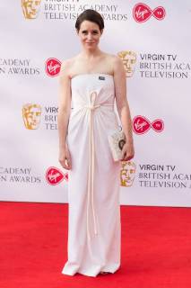 Entertainment Bilder des Tages Entertainment Bilder des Tages May 13, 2018 - London, London, UK - London, UK. CLAIRE FOY arrives for the Virgin TV British Academy (BAFTA) Television Awards. London UK  - ZUMAl94_ 20180513_zaf_l94_113 Copyright: xRayxTangx