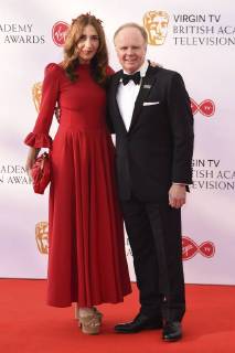 Jason Watkins with wife Clara Francis attending the British Academy Television Awards 2018 at the Royal Festival Hall London 13 05 2018 Jason Watkins with wife Clara Francis  Foto:xS.xVasx xFuturexImage