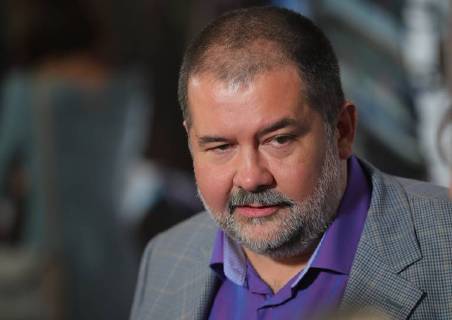 MOSCOW, RUSSIA â€“ MAY 17, 2018: Russian science fiction writer Sergei Lukyanenko at the Moscow premiere of Sergei Mokritsky s fantasy film Chernovik A Rough Draft based on his novel of the same name, at the Karo 11 Oktyabr cinema. Sergei Bobylev TASS  TS07FEB0