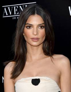 May 23, 2018 - Hollywood, CA, U.S. - 23 May 2018 - Hollywood, California - Emily Ratajkowski. . In Darkness Los Angeles Angeles Premiere held at ArcLight Hollywood . Photo Credit: AdMedia Hollywood U.S. - ZUMAa123 20180523_zaa_a123_085 Copyright: xBirdiexThompsonx