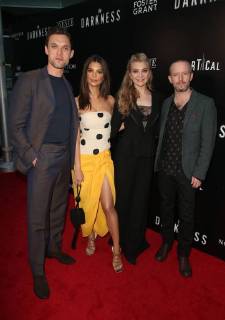 Entertainment Bilder des Tages HOLLYWOOD, CA - MAY 23: Ed Skrein, Emily Ratajkowski, Natalie Dormer, Anthony Byrne, at the LA Premiere of In Darkness at the ArcLight Hollywood in Hollywood, California on May 23, 2018. Copyright: xFayexSadoux