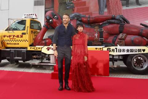 (L to R) Canadian actor Ryan Reynolds and Japanese actress Shiori Kutsuna, pose for the cameras during the Japan Premiere for their film Deadpool 2 on May 29, 2018, Tokyo, Japan. The second installment of the Marvel hit movie will be released in Japan on June 1st.  (gxta_DPool2jp003)