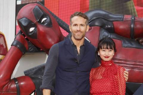 (L to R) Canadian actor Ryan Reynolds and Japanese actress Shiori Kutsuna, pose for the cameras during the Japan Premiere for their film Deadpool 2 on May 29, 2018, Tokyo, Japan. The second installment of the Marvel hit movie will be released in Japan on June 1st.  (gxta_DPool2jp004)