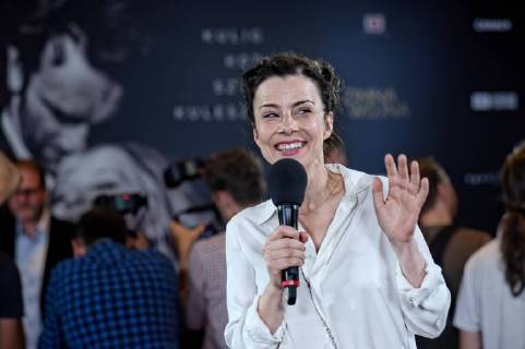 Polish premiere of Cold War (Zimna wojna) directed by Pawel Pawlikowski in Warsaw Agata Kulesza Polish premiere of Cold War (Zimna wojna) directed by Pawel Pawlikowski that competed for the Palme d Or at the 2018 Cannes Film Festival is held on May 28, 2018 in Warsaw, Poland. At Cannes, Pawlikowski won the award for Best Director. EN_01322282_0120 