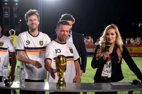 Luke Mockridge lr Lothar Matthäus and Andrea Kaiser play on 29 05 2018 in Cologne Football in the big SAT 1 gameplay Luke The World Cup and me for the cup Numerous celebrities play in 2 teams the Lukes team against the Viva con Aqua Allstars broadcast on 01 06 2018 in sat 1