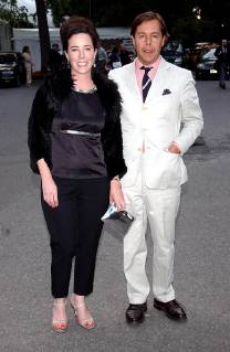 Jun 5, 2003 - New York, New York, U.S. - Fashion designer KATE SPADE and husband ANDY SPADE attend Fresh air fund s annual spring gala honoring american heroes at the Tavern On The Green, Central Park. New York U.S. - ZUMAg115 20030605_gaf_g115_210 Copyright: xAndreaxRenaultx