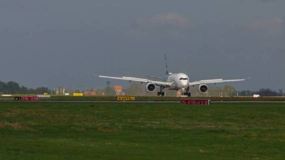 DEU Germany Brandenburg Schönefeld 25 04 2018 ILA Berlin Air Show International Air and Space Exhibition Berlin F WWCF Airbus Industrie Airbus A350 941 Flight demonstration