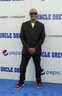USA: Uncle Drew New York Premiere Lavar Walker attends the Uncle Drew New York Premiere at Alice Tully Hall Lincoln Center New York New York United States Alice Tully Hall Lincoln Center  LevxRadin