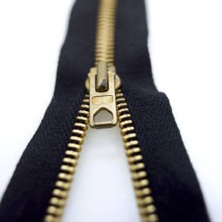 Black Zipper Studio Shot Still Copyright: imageBROKER/BernardxJaubert iblbja04704446.jpg