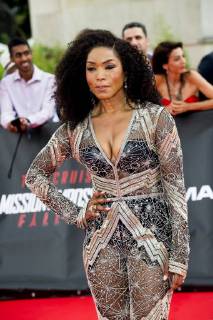Mission Impossible - Fallout Premiere in Paris Angela Bassett CELEBRITES : Avant Premiere Fall Out - Mission Impossible - Paris - 12 07 2018 JBAutissier Panoramic 