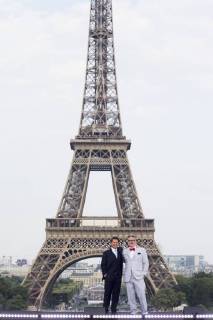 Mission Impossible - Fallout Premiere in Paris Tom Cruise et Christopher McQuarrie (realisateur) CELEBRITES : Avant Premiere Fall Out - Mission Impossible - Paris - 12 07 2018 JBAutissier Panoramic 