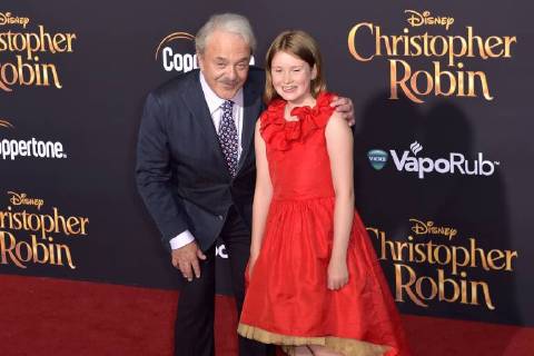 Jim Cummings and Bronte Carmichael at the premiere of the movie Christopher Robin at Walt Disney Studios Burbank 30 07 2018 Foto:xD.xStarbuckx xFuturexImage