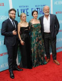 Entertainment Bilder des Tages July 31, 2018 - Hollywood, California, U.S. - Seth Rogen, Kristen Bell, Lauren Miller Rogen, Kelsey Grammerattends The Los Angeles Premiere of LIKE FATHER held at the Arclight Theater in Hollywood, California on July 31, 2018. 2018 Hollywood U.S. - ZUMAl86_ 20180731_zaf_l86_112 Copyright: xDavexLongendykex