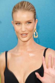 Rosie Huntington-Whiteley at the Premiere of Warner Bros The Meg held at the TCL Chinese Theatre in Hollywood, CA, August 6, 2018.  Copyright: xJosephxMartinezx 33647_010JM