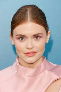 Holland Roden at the Premiere of Warner Bros The Meg held at the TCL Chinese Theatre in Hollywood, CA, August 6, 2018.  Copyright: xJosephxMartinezx 33647_105JM
