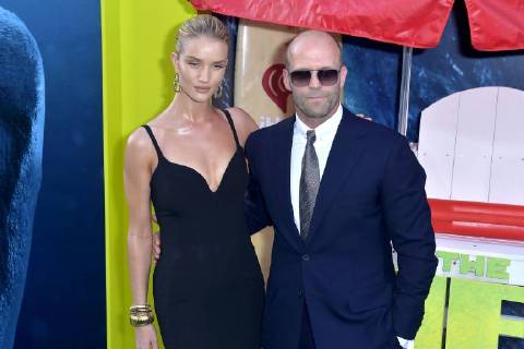 Rosie Huntington Whiteley with life partner Jason Statham at the premiere of the movie The Meg at the TCL Chinese Theater Los Angeles 06 08 2018 Foto:xD.xStarbuckx xFuturexImage