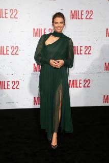 August 9, 2018 - Westwood, CA, U.S. - 9 August 2018- Westwood, California - Lauren Cohan. Premiere Of STX Films Mile 22 held at The Regency Village Theatre. Photo Credit: Faye Sadou AdMedia Westwood U.S. - ZUMAa123 20180809_zaa_a123_037 Copyright: xFayexSadouAdmediax