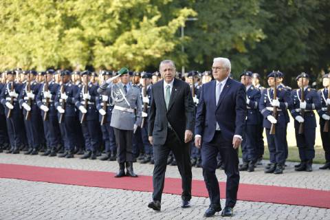 Turkish President Recep Tayyip Erdogan Berlin: Turkish President Recep Tayyip Erdogan will receive military honors at Bellevue Palace. The photo shows the Federal President Frank-Walter Steinmeier and the Turkish President Recep Tayyip Erdogan Berlin Berlin-Tiergarten Germany  SimonexKuhlmey