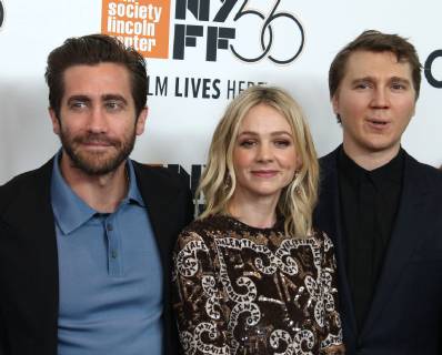 September 30, 2018 - New York City, New York, U.S. - Actors JAKE GYLLENHAAL, CAREY MULLIGAN and PAUL DANO attend Wifelife held during the 56th New York Film Festival held at Alice Tully Hall at Lincoln Center. New York City U.S. - ZUMAk03_ 20180930_zaf_k03_048 Copyright: xNancyxKaszermanx