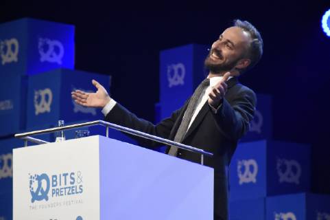 Jan Böhmermann at the 6-bit Pretzels Founders Festival 2018 at the ICM Munich 30 09 2018 Foto:xP.xSchönbergerx xFuturexImage