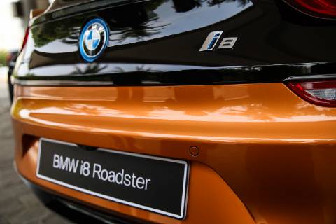 October 17, 2018 - Jakarta, Indonesia - BMW i8 Roadster displayed during a media preview in Jakarta, Indonesia on Wednesday, October 17, 2018. Jakarta Indonesia - ZUMAn230 20181017_zaa_n230_138 Copyright: xAndrewxLotulungx