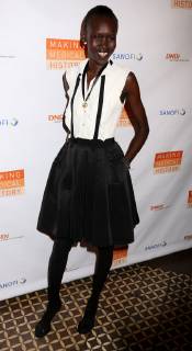 October 24, 2018 - New York City, New York, U.S. - Model ALEK WEK attends the Drugs for Neglected Diseases initiatives (DNDi) celebrates inaugural Making Medical History Gala held the Bowery Hotel. New York City U.S. - ZUMAk03_ 20181024_zaf_k03_095 Copyright: xNancyxKaszermanx