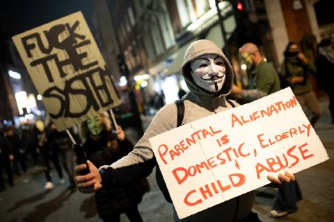 November 5, 2018 - London, London, UK - London, UK. Demonstrators take part in the Million Mask March, an anti-capitalist protest organised by Anonymous UK. The march takes place on bonfire night, the anniversary of Guy Fawkes plot to blow up the Houses of Parliament with gunpowder. London UK  - ZUMAl94_ 20181105_zaf_l94_073 Copyright: xTomxNicholsonx
