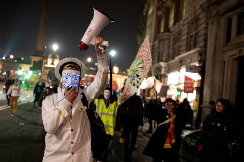 November 5, 2018 - London, London, UK - London, UK. Demonstrators take part in the Million Mask March, an anti-capitalist protest organised by Anonymous UK. The march takes place on bonfire night, the anniversary of Guy Fawkes plot to blow up the Houses of Parliament with gunpowder. London UK  - ZUMAl94_ 20181105_zaf_l94_076 Copyright: xTomxNicholsonx