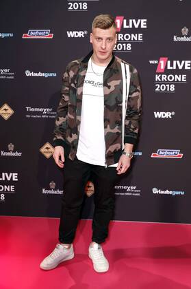 Felix Lobrecht at the 19th presentation of the 1Live Crown 2018 in the Jahrhunderthalle Bochum 06 12 2018 Foto:xC.xHardtx xFuturexImage