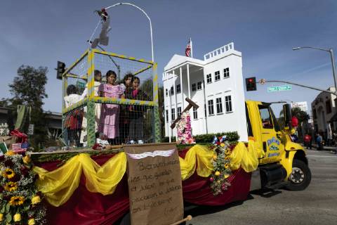 December 9, 2018 - Los Angeles, California, United States - A float containing children in a cage and a replica of the White House, in opposition to the Trump administration s detention of illegal immigrants, takes part in the procession honoring Our Lady of Guadalupe in Los Angeles, California on December 9, 2018. Los Angeles United States  - ZUMAn230 20181209_zaa_n230_550 Copyright: xRonenxTivonyx