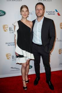 05 January 2019 - Los Angeles, California - Rosamund Pike, Matthew Heineman. the BAFTA Los Angeles Tea Party held at the Four Seasons Hotel Los Angeles. Photo Credit: AdMedia 233838 2015-05-18 CA Los Angeles Etats-Unis  Copyright: xAdMediax STAR_233838_349