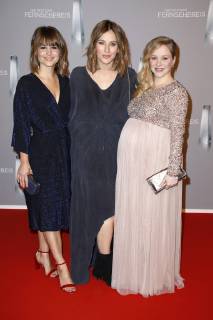 Cristina do Rego Jeannine Michaelsen and Jasmin Schwiers at the presentation of the German Television Award 2019 in Düsseldorfs Rheinterrasse Düsseldorf 31 01 2019 Foto:xS.xGabschx xFuturexImage