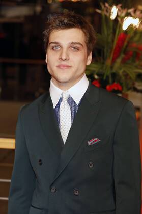 Jonas Dassler attending the festival opening with the Kindness of Strangers premiere at the 69th Berlin International Film Festival Berlinale 2019 at Berlinale Palace on February 7 2019 in Berlin Germany Foto:xD.xBedrosianx xFuturexImage