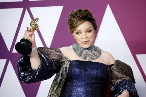 Ruth Carter poses with the best costume design statuette for Black Panther during the 91th Academy Awards, in Hollywood, California, United States, 24 February 2019. 91st Academy Awards in Hollywood !ACHTUNG: NUR REDAKTIONELLE NUTZUNG!  Copyright: xARMANDOxARORIZOx AME9124 20190225-636866630573000183