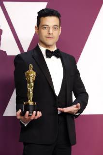 Rami Malek with the Oscar for Best Leading Actor in Bohemian Rhapsody in the Press Room of the Oscar Awards 2019 91st Annual Academy Awards at the Hollywood Highland Center Los Angeles 24 02 2019 Foto:xD.xBedrosianx xFuturexImage