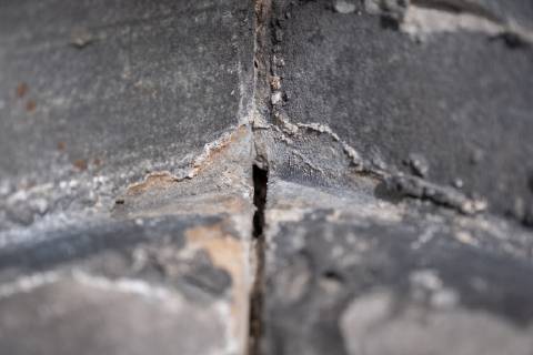 The Berlin Cathedral suffers massively from cracks, leaking joints and crumbling rocks Photo of 25 03 19 The damages had been determined step by step in the course of other renovation work over the past years 1 6 million euros are needed for renovation work The German Foundation for Monument Protection and the Cathedral Community are now starting a nationwide fundraising campaign See epd r Copyright: epd-bild RolfxZoellner EDITORIAL USE ONLY