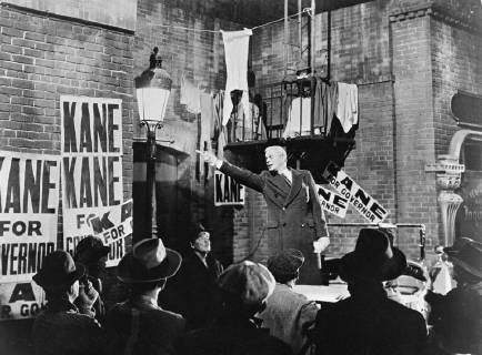 CITIZEN KANE Citizen Kane USA 1941 Orson Welles JOSEPH COTTEN (Reporter Leland), in einer Filmszene aus Citizen Kane , 1940. Regie: Orson Welles aka. Citizen Kane CITIZEN KANE USA 1941 Copyright: KPA !AUFNAHMEDATUM GESCHÄTZT! Nur redaktionelle Nutzung im Zusammenhang mit dem Film. Editorial usage only and only related to the movie. Im Falle anderer Verwendungen, kontaktieren Sie uns bitte. For other uses, please contact us. UnitedArchives00650678