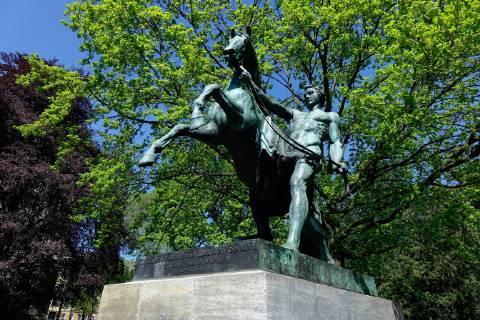 Rossbändiger in the Kleistpark Rossbändiger in the Kleistpark 30 04 2019 Schöneberg Kleistpark Berlin The Rossbändiger Memorial is located in the Schöneberg Kleistpark