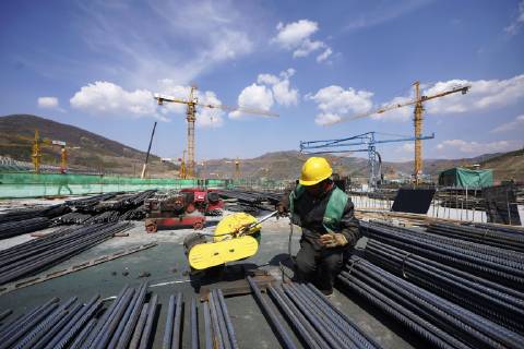 (190510) -- BEIJING, May 10, 2019 (Xinhua) -- Photo taken on May 10, 2019 shows the construction site of the medal plaza of the 2022 Winter Olympic Games, in Zhangjiakou, north China s Hebei Province. According to an exclusive interview on Thursday with Xu Zhijun, deputy secretary of the Beijing Organizing Committee for the 2022 Olympic and Paralympic Winter Games, the preparation work is so far going smoothly in terms of many aspects such as infrastructure construction projects, as there are 1,000 days left until the 2022 Beijing Winter Olympics begins. (Xinhua Xing Guangli) (SP)CHINA-BEIJING-BEJING 2022 OLYMPIC GAMES-VENEUS-CONSTRUCTION SITE (CN)