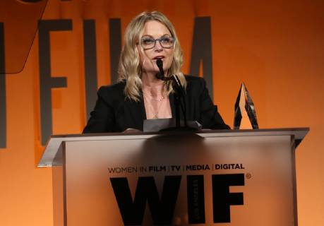 BEVERLY HILLS, CA - JUNE 12: Amy Poehler, at the 2019 Women In Film Annual Gala_Inside at the Beverly Hilton Hotel in Beverly Hills, California on June 12, 2019. Copyright: xFayexSadoux