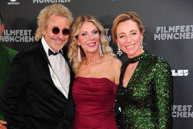 Thomas Gottschalk and Karina Mroß with Diana Iljine at the opening of Filmfest München with the film premiere of The Art of Self Defense on 27 06 2019 in Munich Opening Opening of Filmfest München 2019