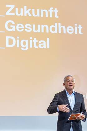 DEU, Germany, Baden Württemberg, Tuttlingen, 19 07 2019 Thomas Strobl Minister of the Interior and Digitisation BW digital@bw Festival Future Health Digital in Tuttlingen At the World Centre for Medical Technology, the Baden-Württemberg state government is focusing on the health sector Digitisation is a f