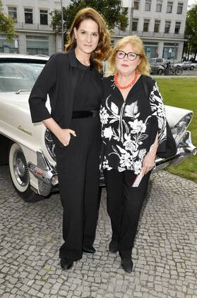 Susann Uplegger and Franziska Troegner at the premiere of the play Zuhause bin ich Darling in der Komödie am Kurfürstendamm at the Schiller Theater Berlin, 04 08 2019 Foto:xF.xKernx xFuturexImage