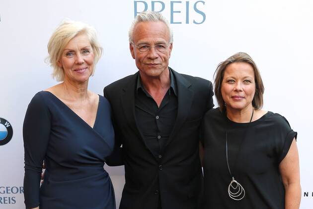 GOETZ GEORGE PRIZE 2019 Marika George, Klaus Behrendt and Tanja George on the Red Carpet for the GOETZ GEORGE PRIZE on 19 August 2018 in the Astor Film Lounge The endowed prize shall commemorate this lifes work of Goetz George Berlin Charlottenburg Berlin Germany