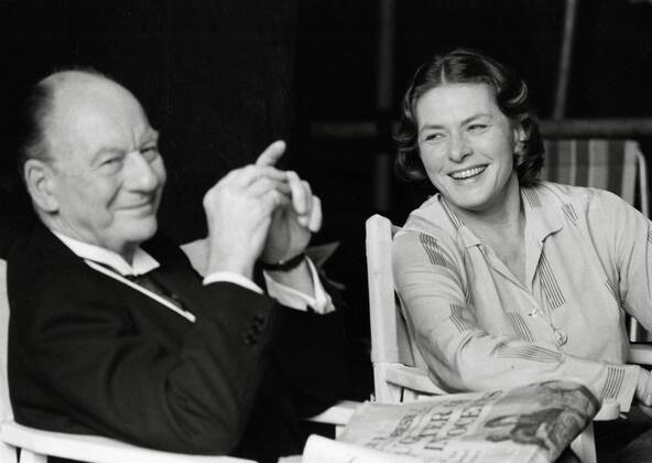 OSCARS: Beste Nebendarstellerin, Preisträgerinnen 1971-1980 John Gielgud, Ingrid Bergman, during the making of Murder on the Orient Express (1974) Paramount Pictures File Reference 33848-354THA Hollywood CA USA  Copyright: xCinemaxPublishersxCollection xThexHollywoodxArchivex 33848354THA