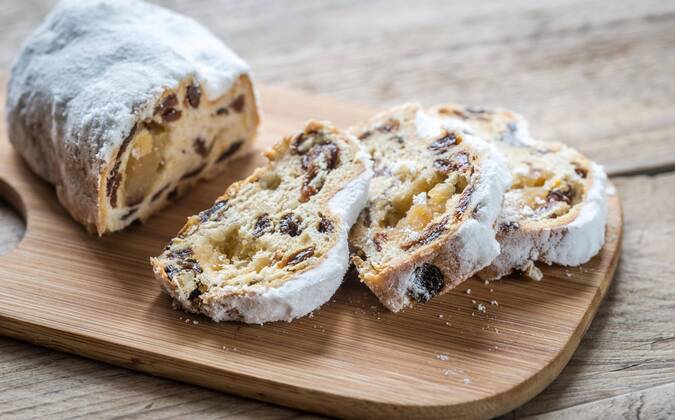  Stollen cake  Copyright: xAlex9500x Panthermedia26852324
